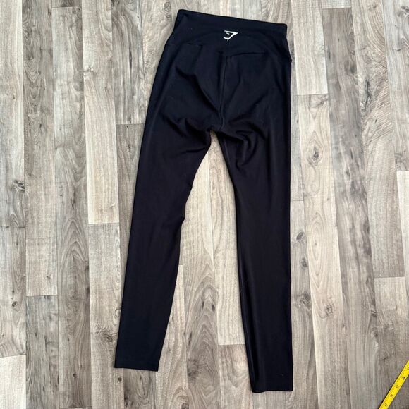Gymshark Black leggings - Picture 1 of 5